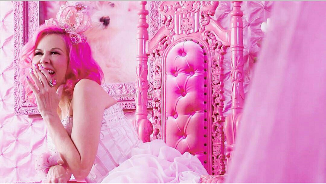 pink Lady kitten key Sera
